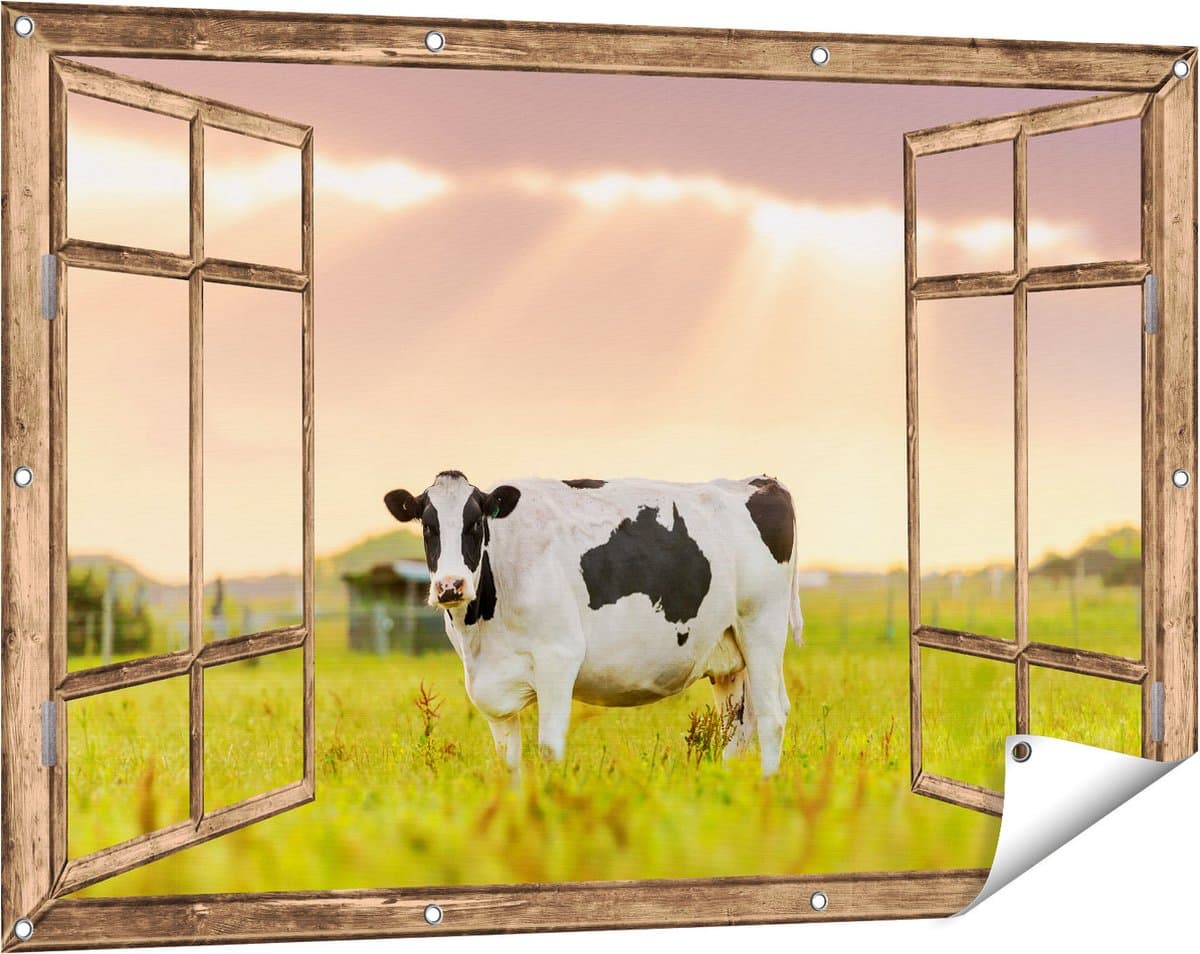 Gards Tuinposter Doorkijk Zwart Wit Koe in de Wei bij Zonsopkomst - 120x80 cm - Tuindoek - Tuindecoratie - Wanddecoratie buiten - Tuinschilderij