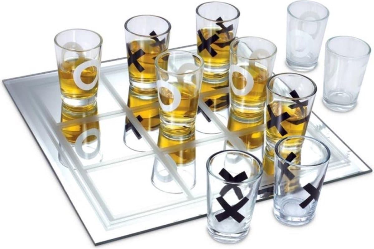 Ilso boter kaas en eieren - drankspel - drink spel - tic tac toe - shotglazen