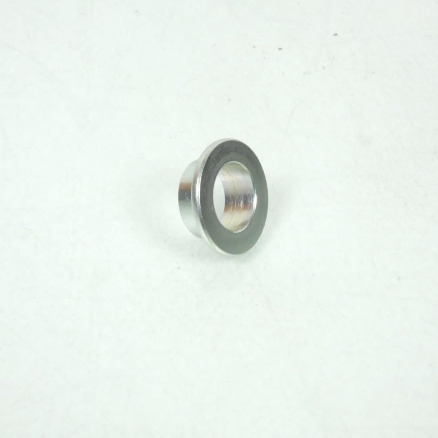 Entretoise axe bras oscillant pour moto Kawasaki 1000 Versys 921521234 L12.5mm