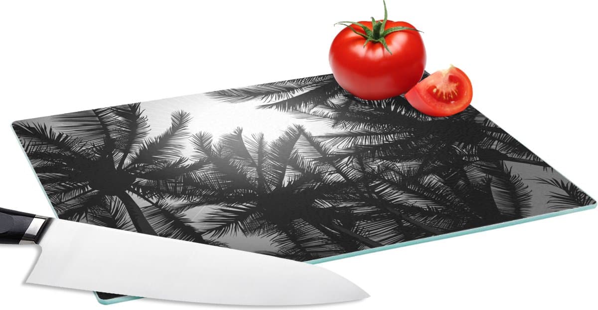 Glazen Snijplank - 28x20 - Het bladerdak van palmbomen en de zon in de lucht - zwart wit - Snijplanken Glas