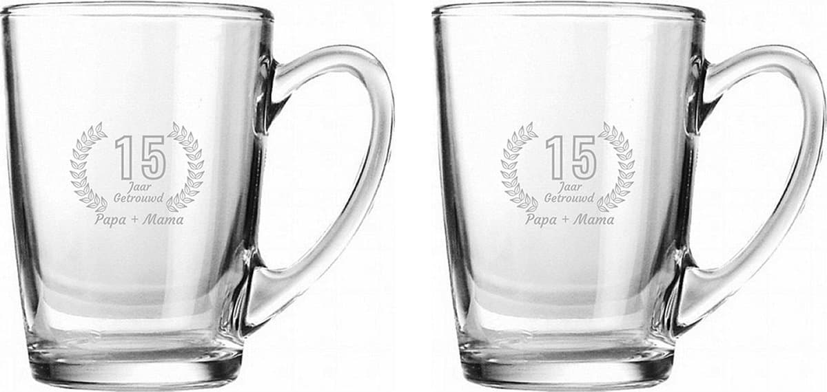 Gegraveerde set Theeglazen 32cl Papa + Mama 15 jaar getrouwd