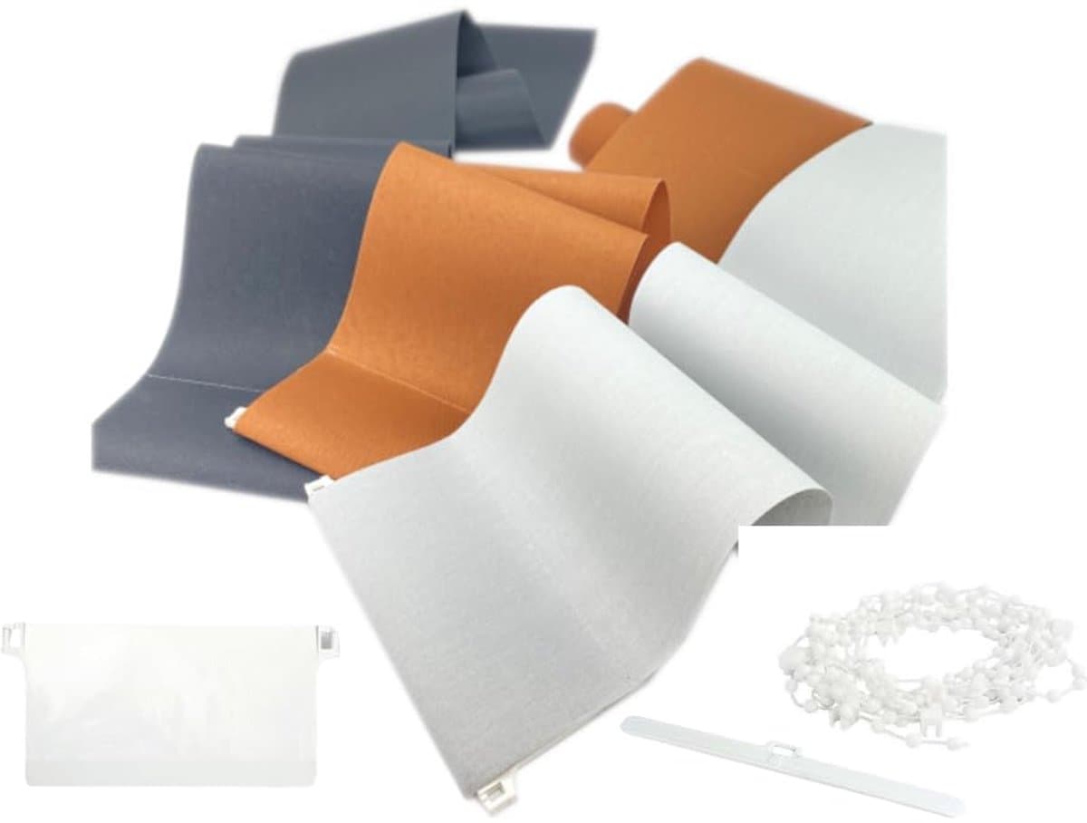 time4blinds - Verticale Jaloezie Vervangingslamellen - Set inclusief 1 lamel, gewicht, hanger en bodemketting - breedte 89mm - lengte 1840mm - Blauw