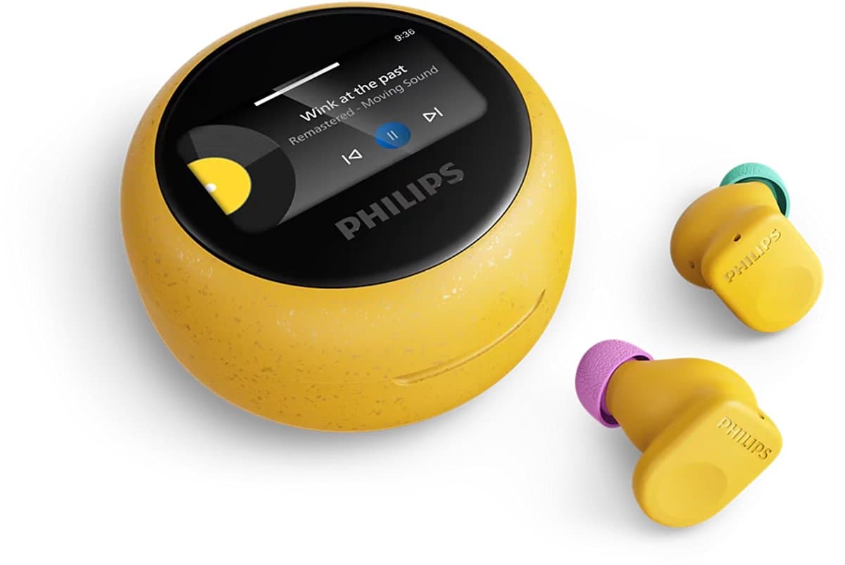 PHILIPS TAMS3YL/00 The Buds - True Wireless Oordopjes - Adaptieve Noise Cancelling - Bluetooth 6.0 - Tot 42 Uur Batterijduur - Smart Charging Case met Touchscreen - IP54 - Multipoint - Geel